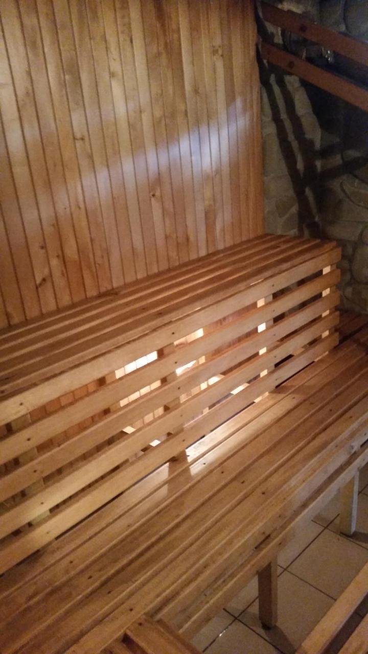 Fazenda Kosiv Hotel Екстериор снимка